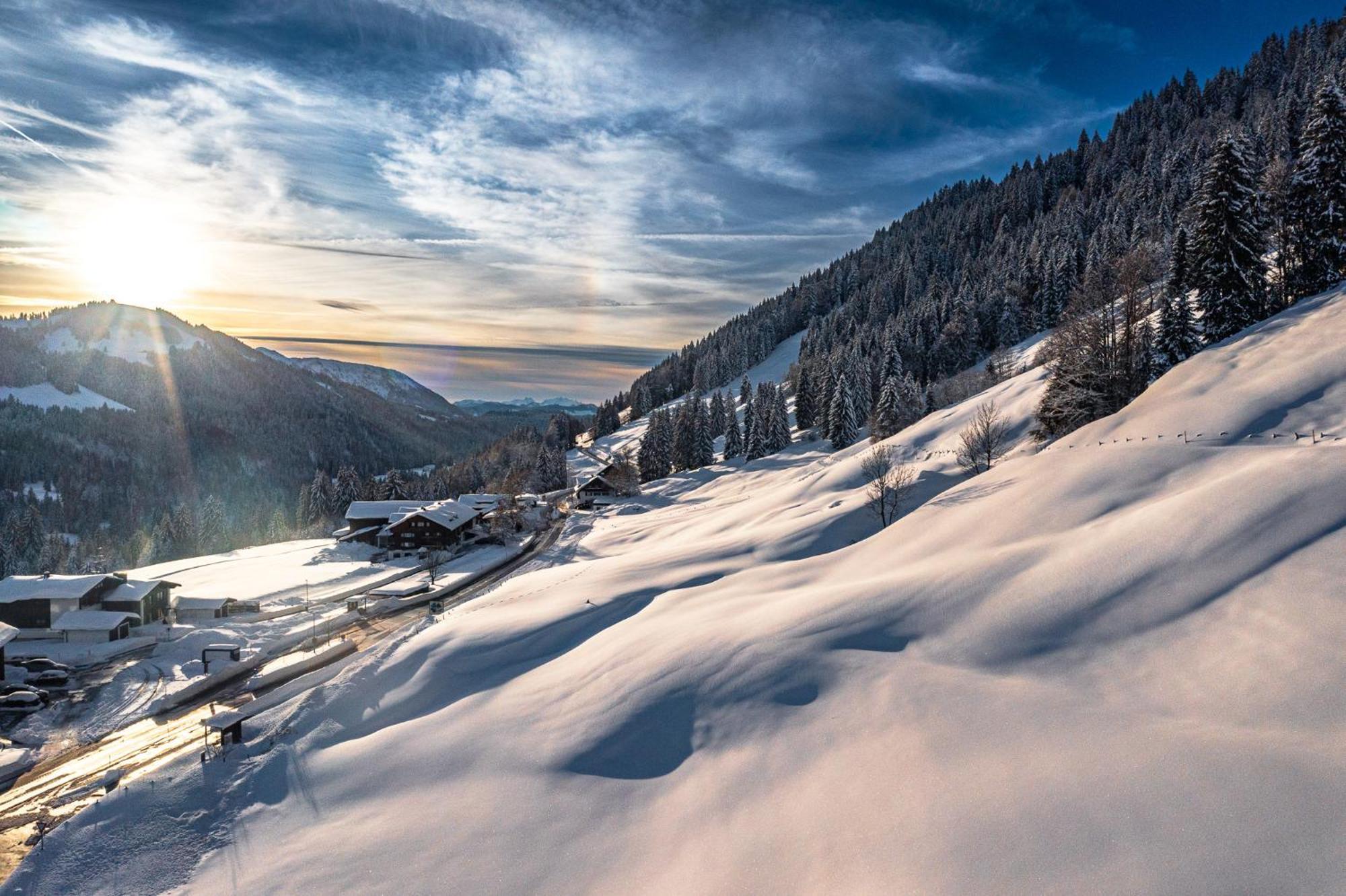 Torghele'S Wald & Fluh Hotell Balderschwang Exteriör bild